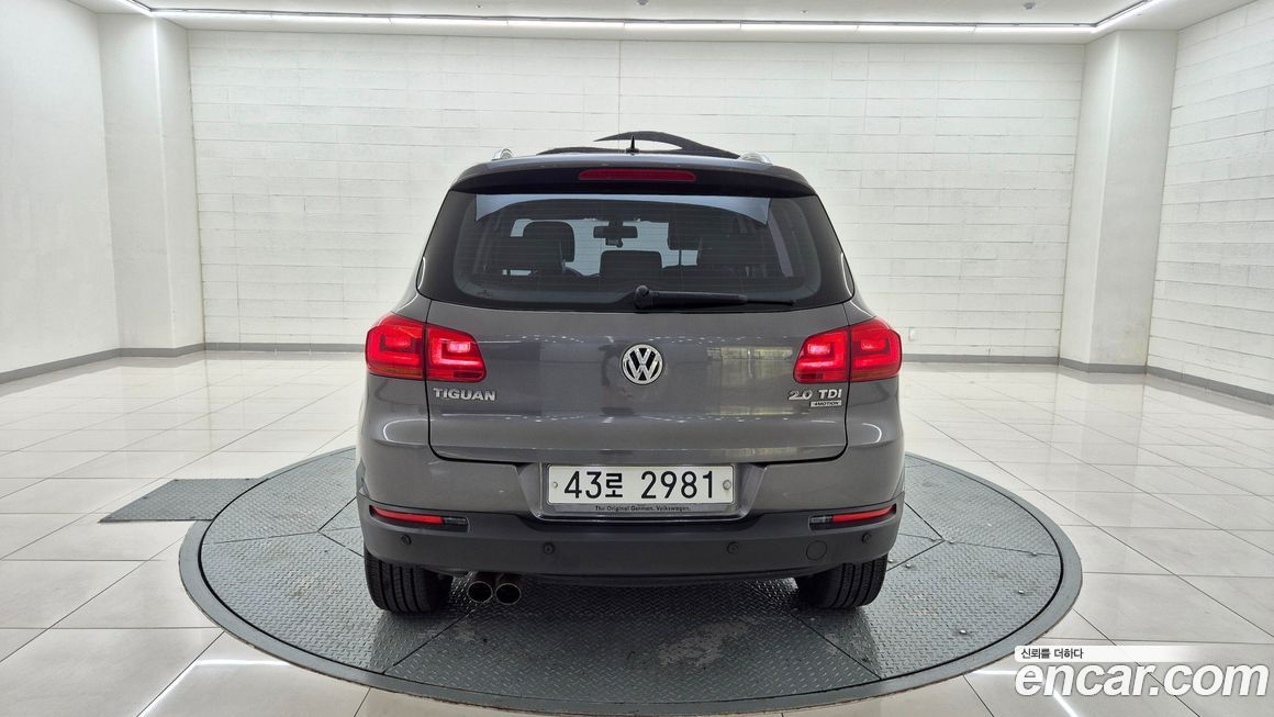 Volkswagen Tiguan 2015