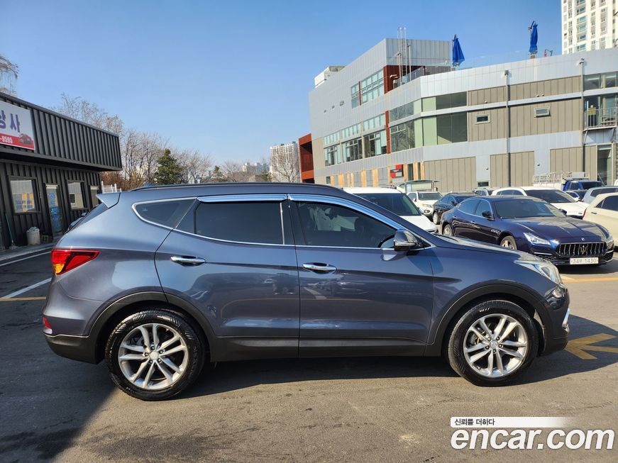 Hyundai Santafe 2016