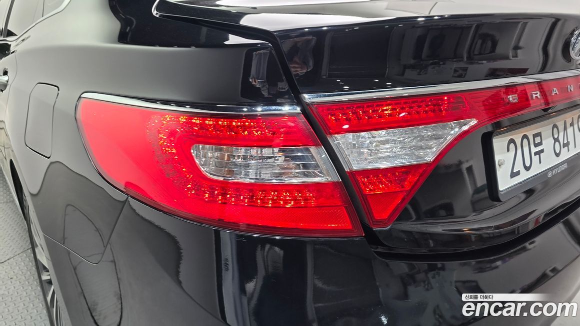 Hyundai Grandeur 2013