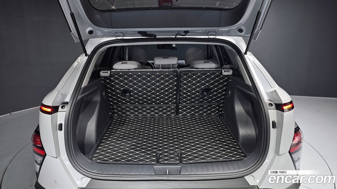 Hyundai Kona 2025