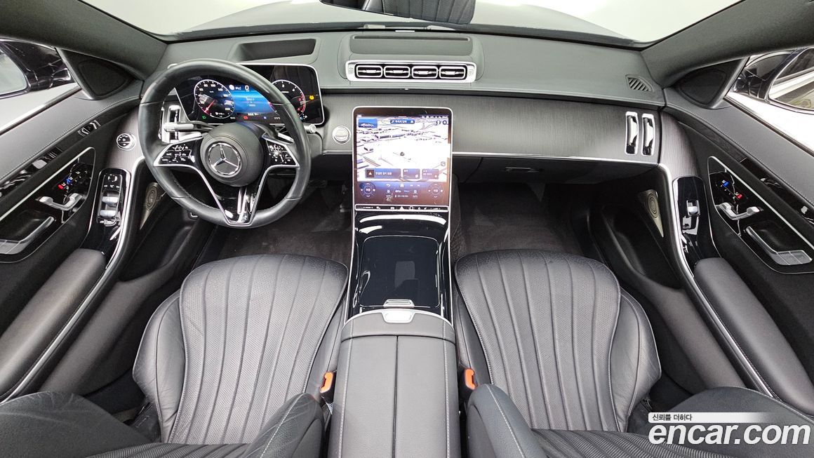 Mercedes-Benz S-Class 2023