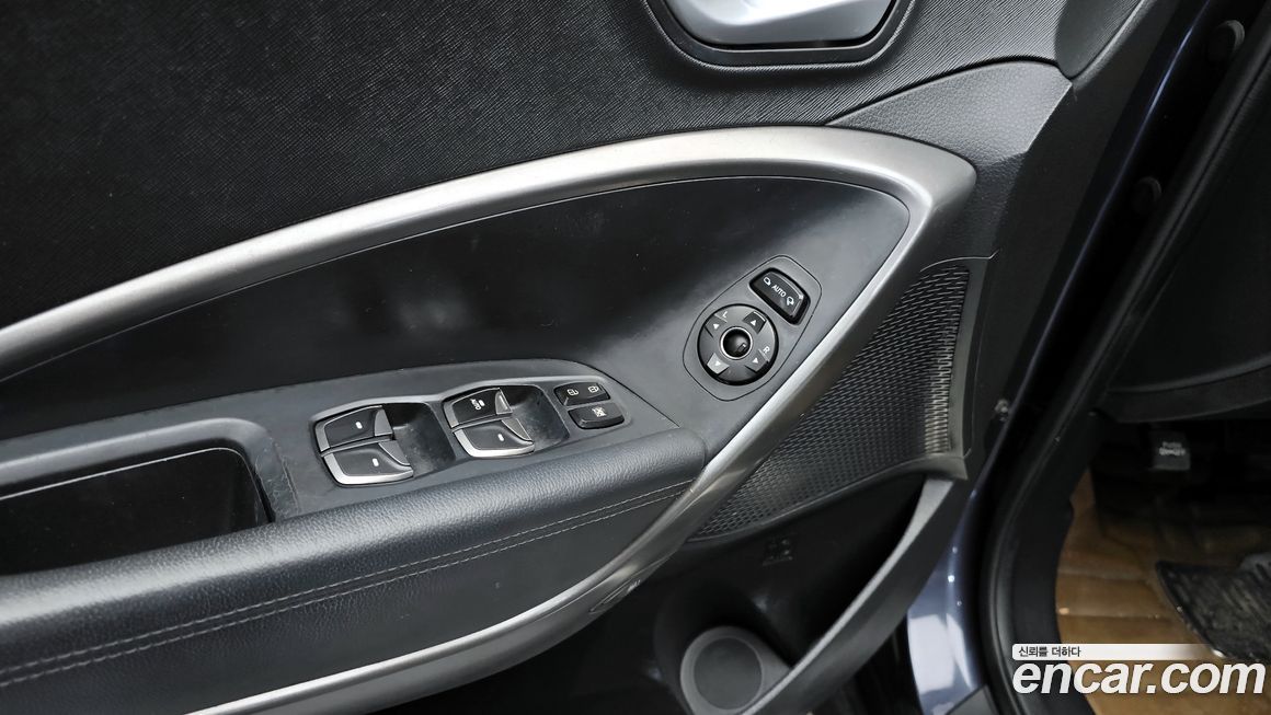 Hyundai Santafe 2015