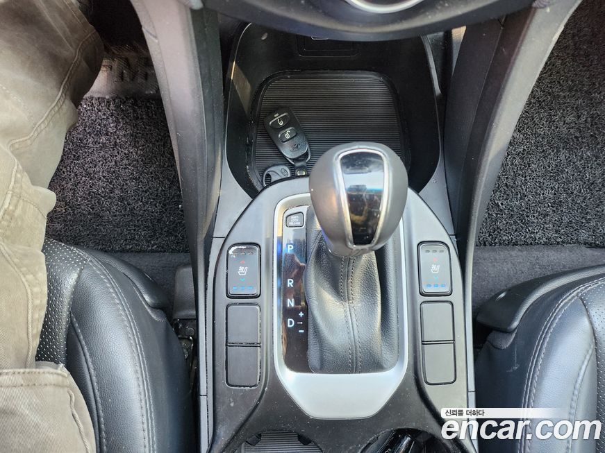 Hyundai Santafe 2016