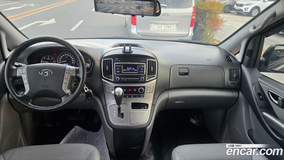 Hyundai Starex 2021