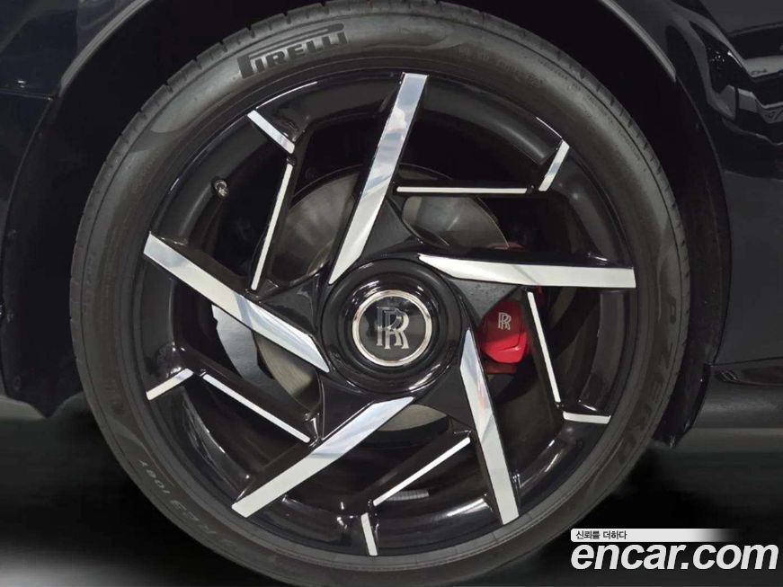 Rolls-Royce Spectre 2025