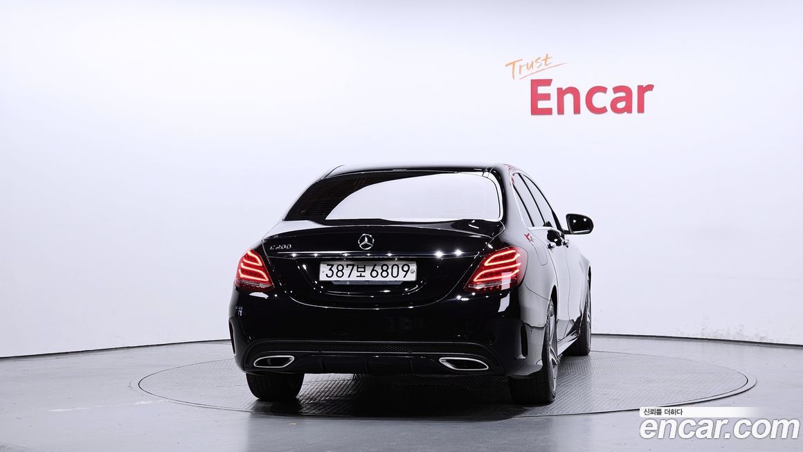 Mercedes-Benz C-Class 2017