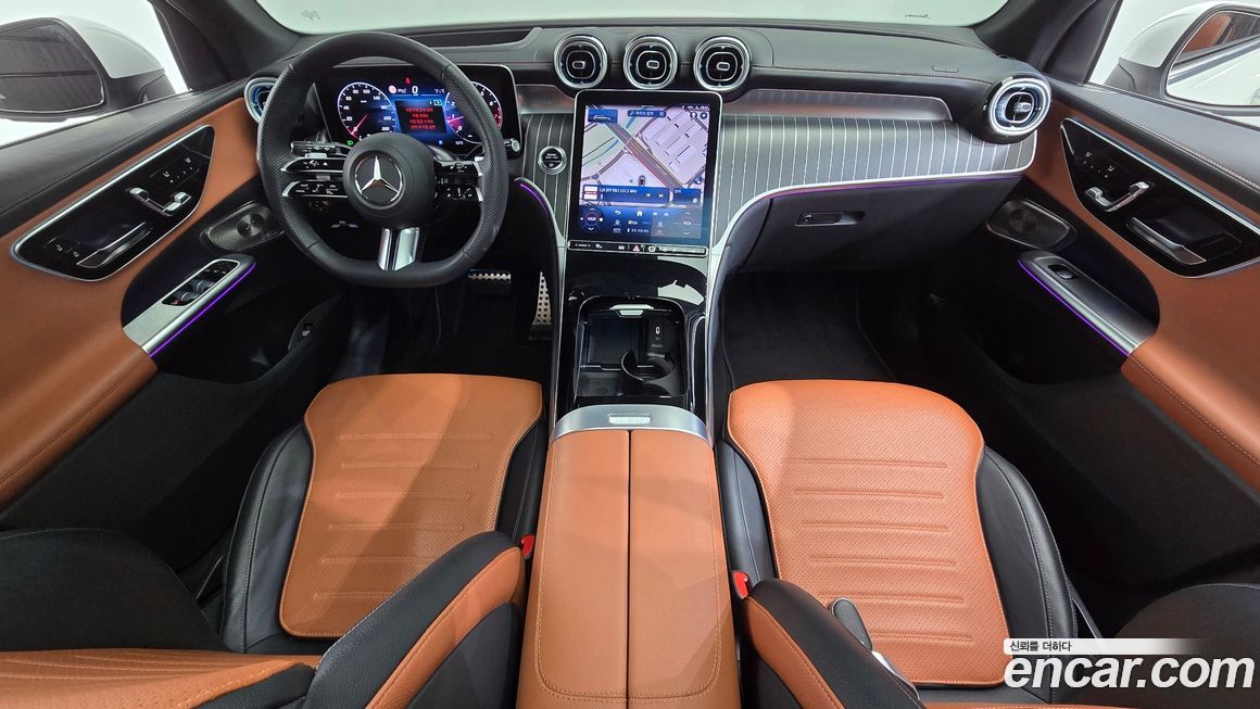 Mercedes-Benz GLC-Class 2023