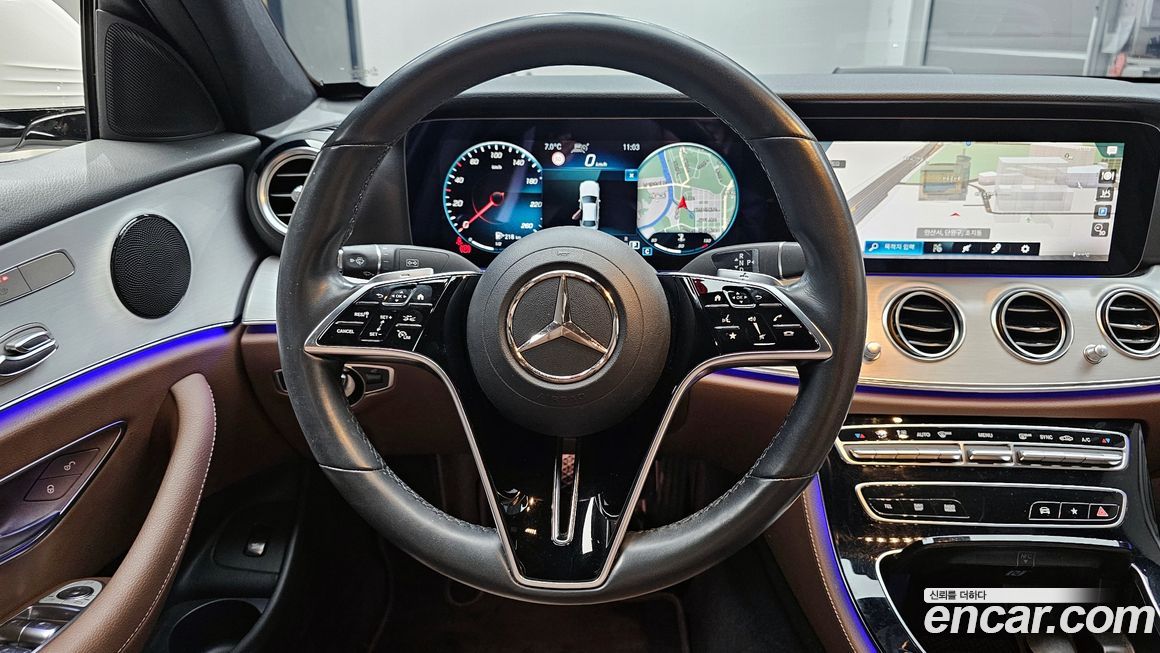 Mercedes-Benz E-Class 2021