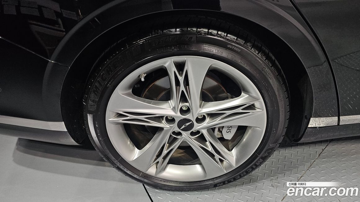 Genesis G90 2022