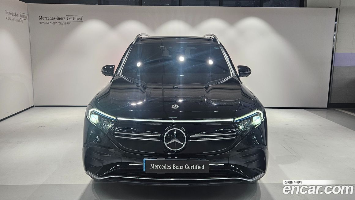 Mercedes-Benz EQB 2023