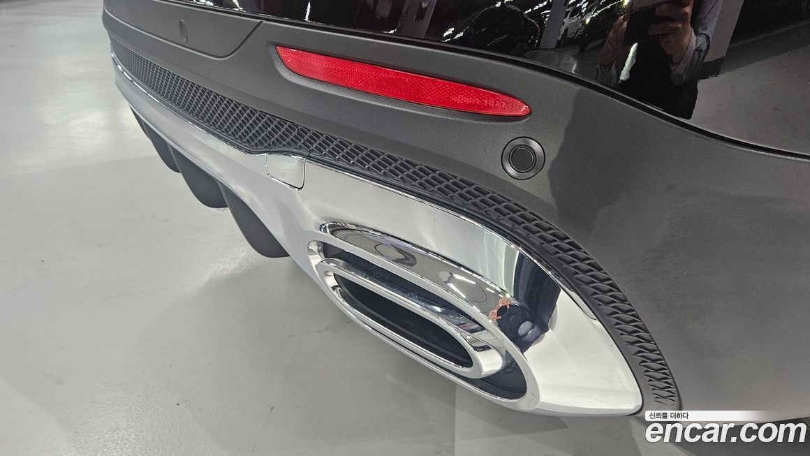 Mercedes-Benz GLB-Class 2026