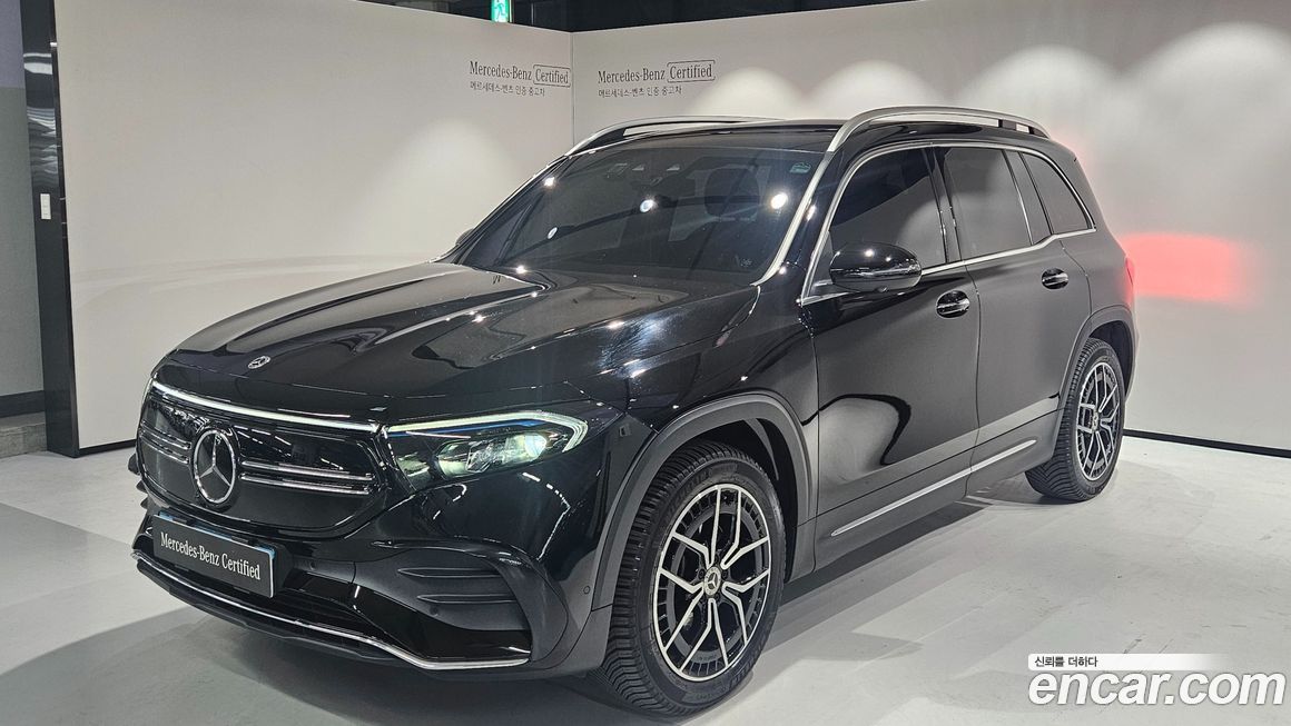 Mercedes-Benz EQB 2023