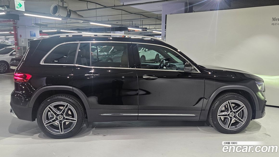 Mercedes-Benz GLB-Class 2026