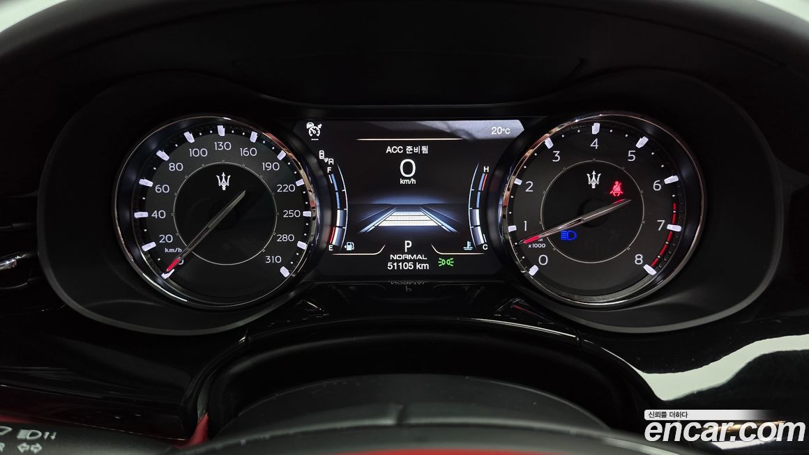 Maserati Quattroporte 2022