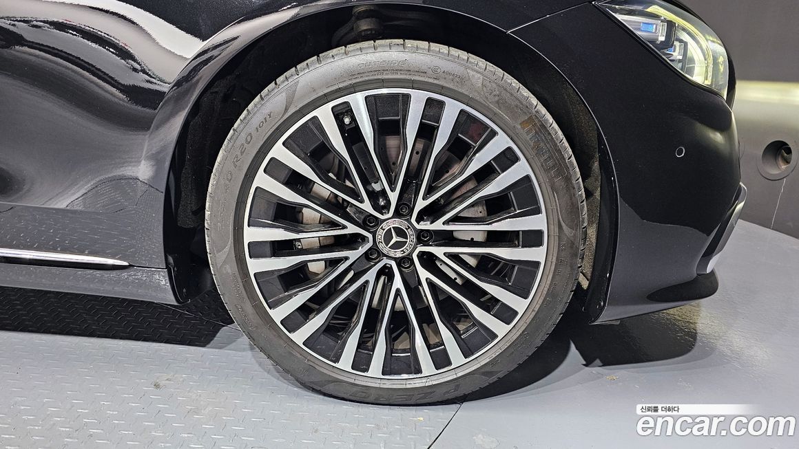 Mercedes-Benz S-Class 2023