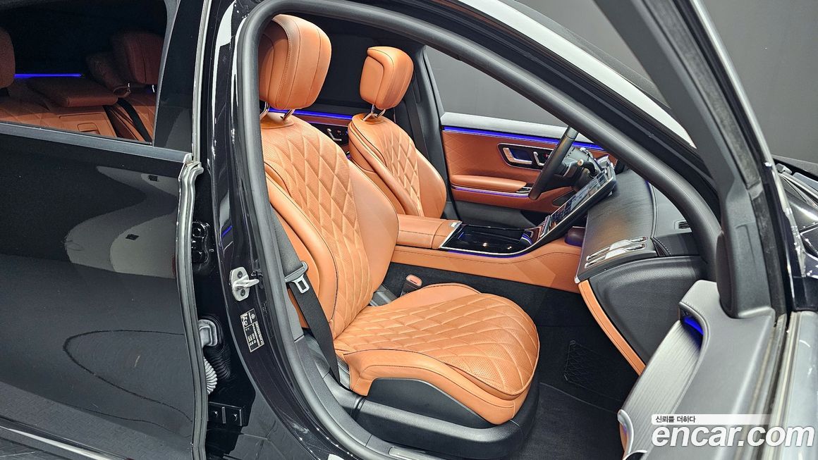 Mercedes-Benz S-Class 2023