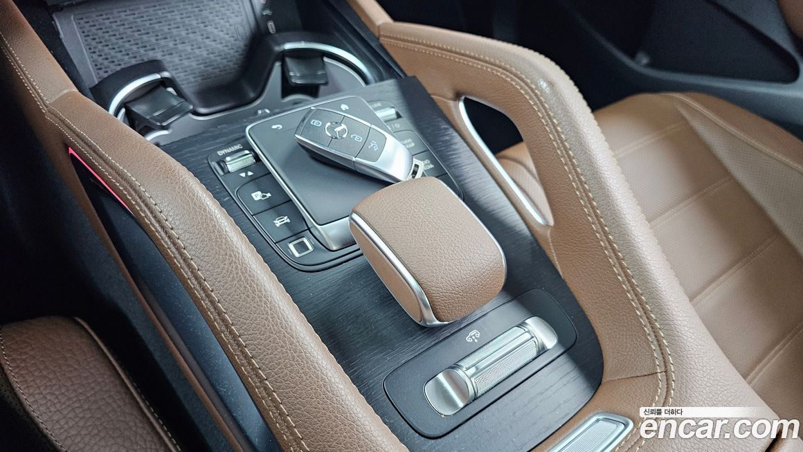 Mercedes-Benz GLE-Class 2025