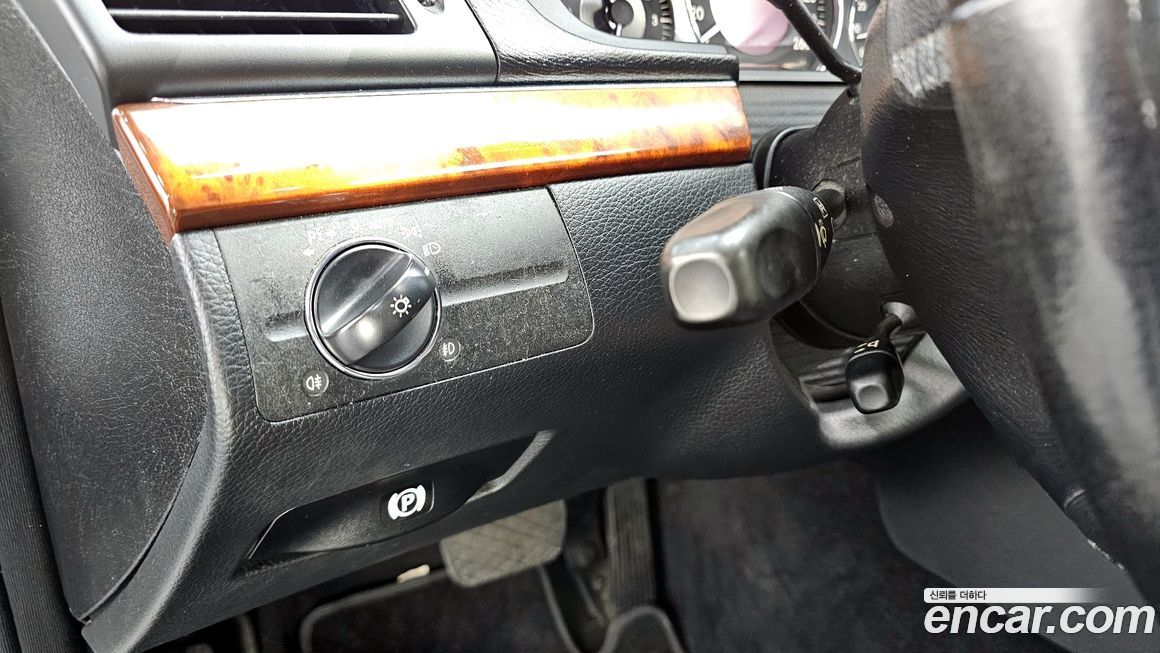 Mercedes-Benz E-Class 2008