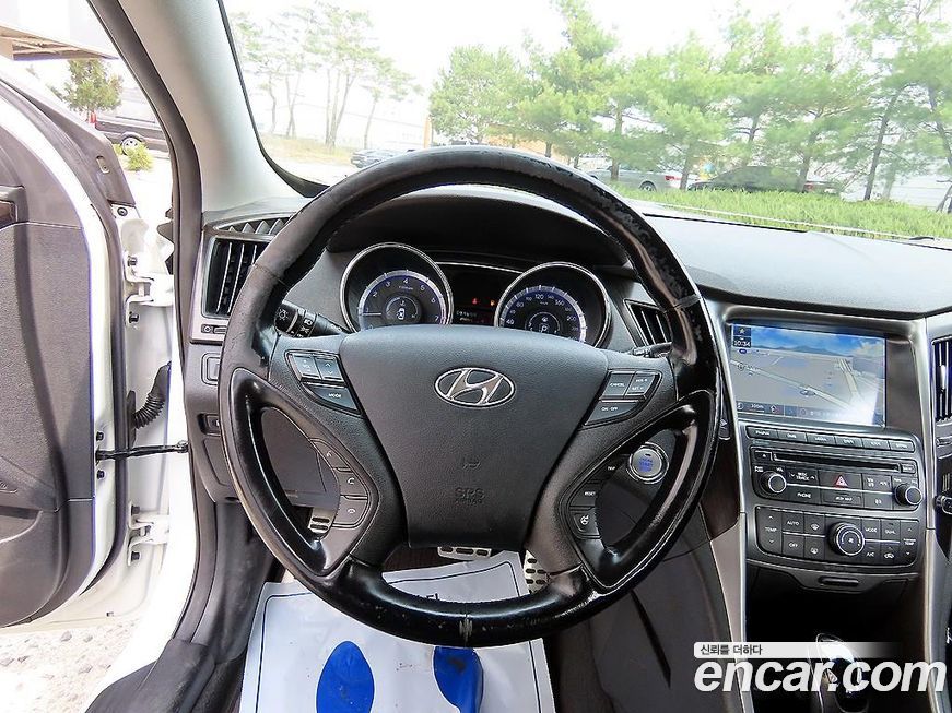 Hyundai Sonata 2013