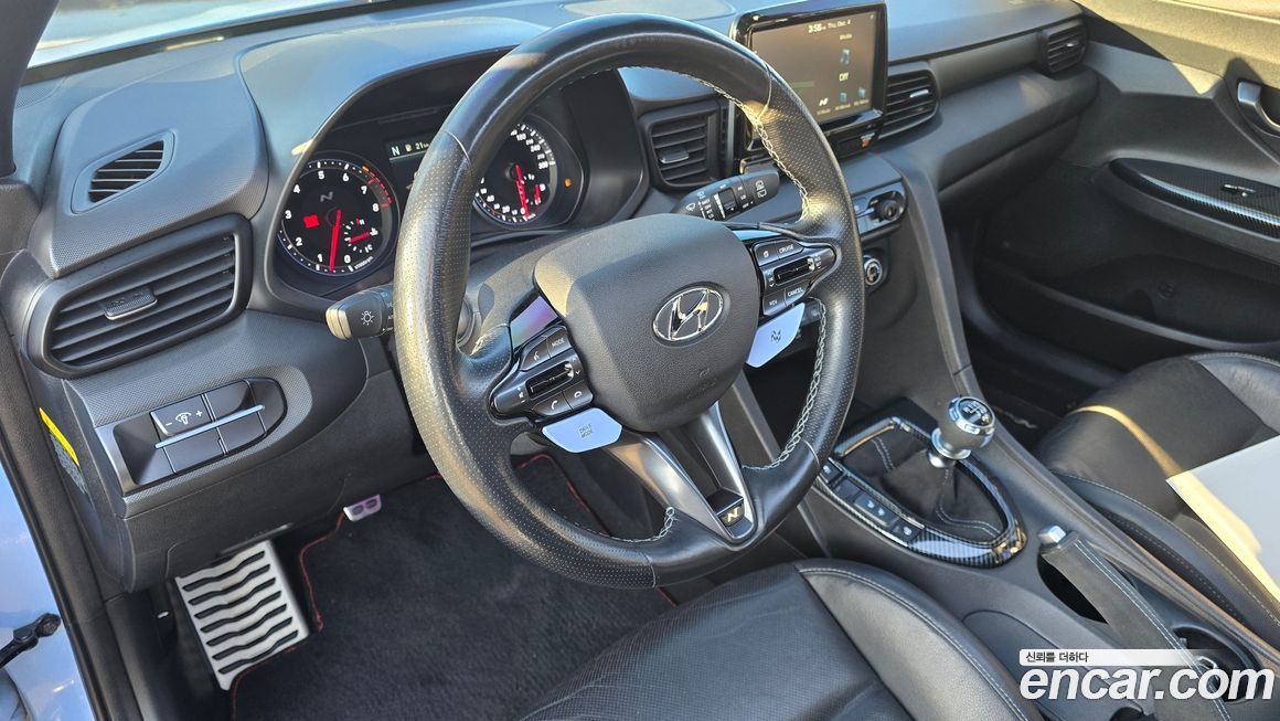 Hyundai Veloster 2019