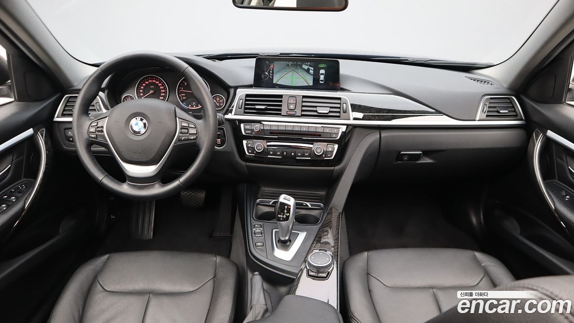 BMW 3-Series 2016
