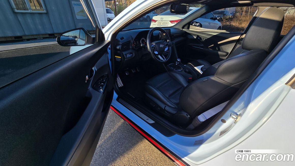 Hyundai Veloster 2019