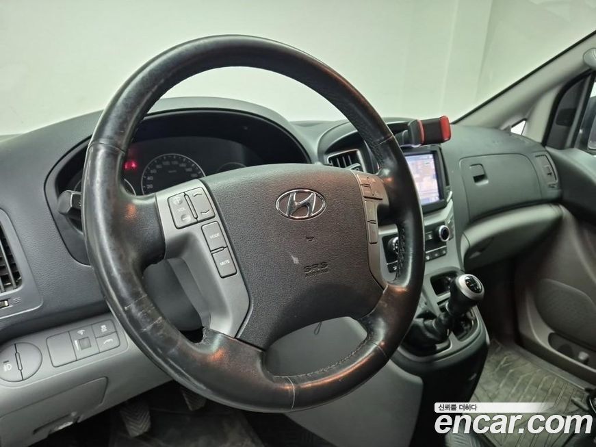 Hyundai Starex 2018