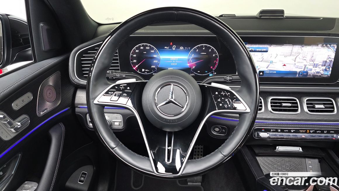 Mercedes-Benz GLS-Class 2024