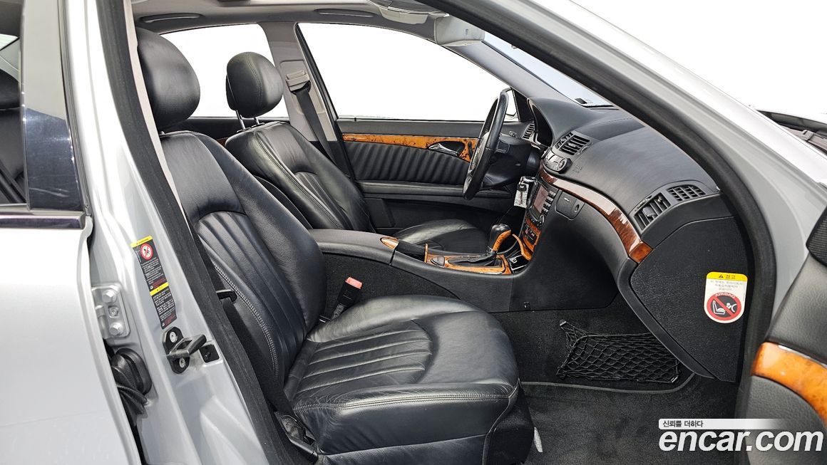 Mercedes-Benz E-Class 2008