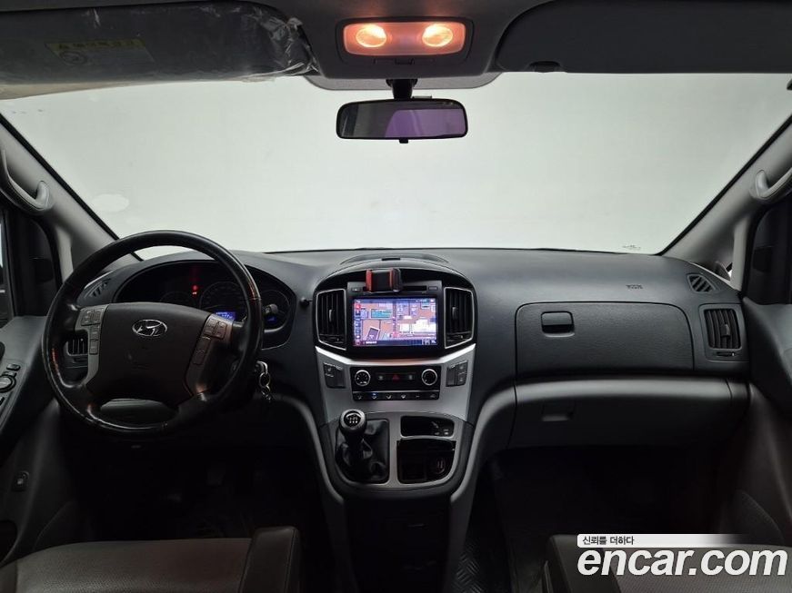 Hyundai Starex 2018