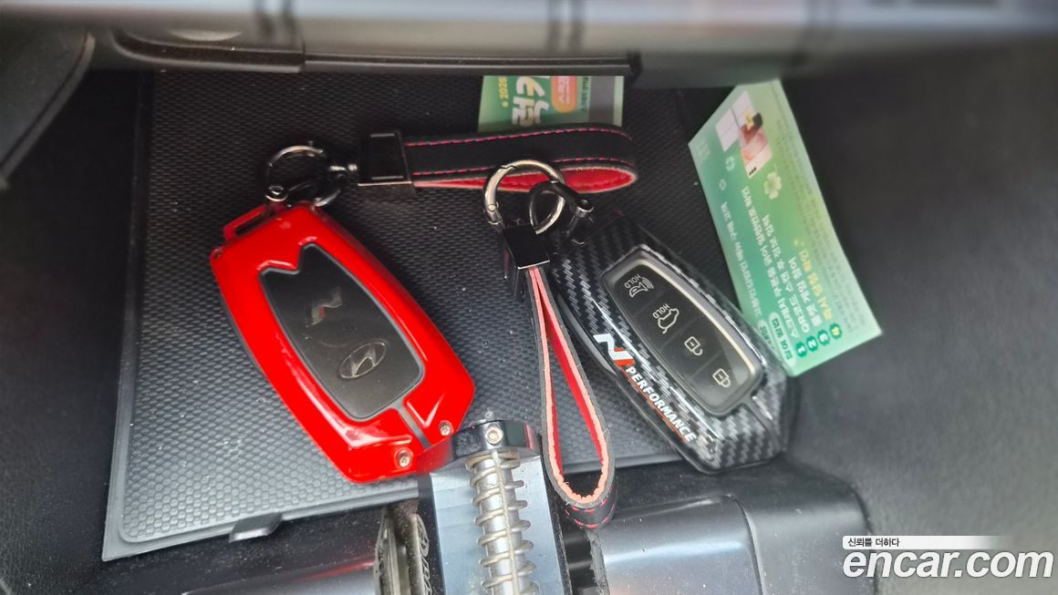 Hyundai Veloster 2019