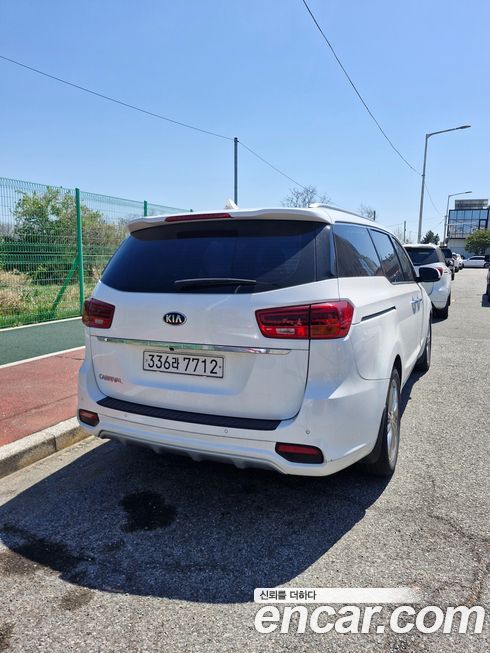 Kia Canival 2019