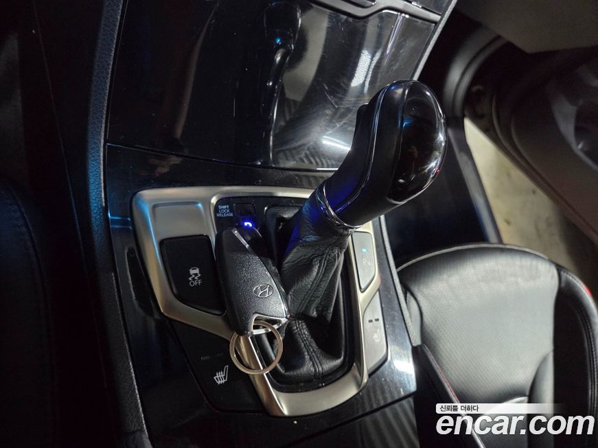 Hyundai Grandeur 2012