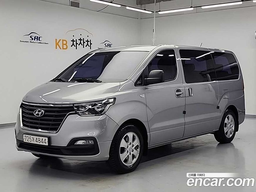 Hyundai Starex 2019