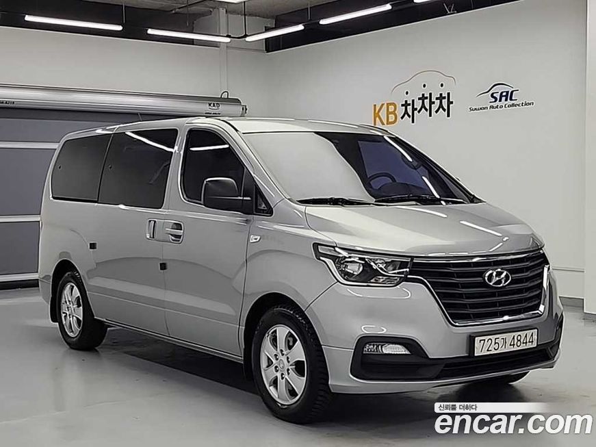 Hyundai Starex 2019