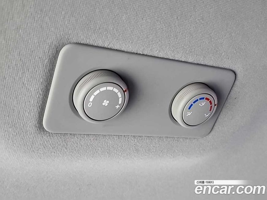 Hyundai Starex 2019