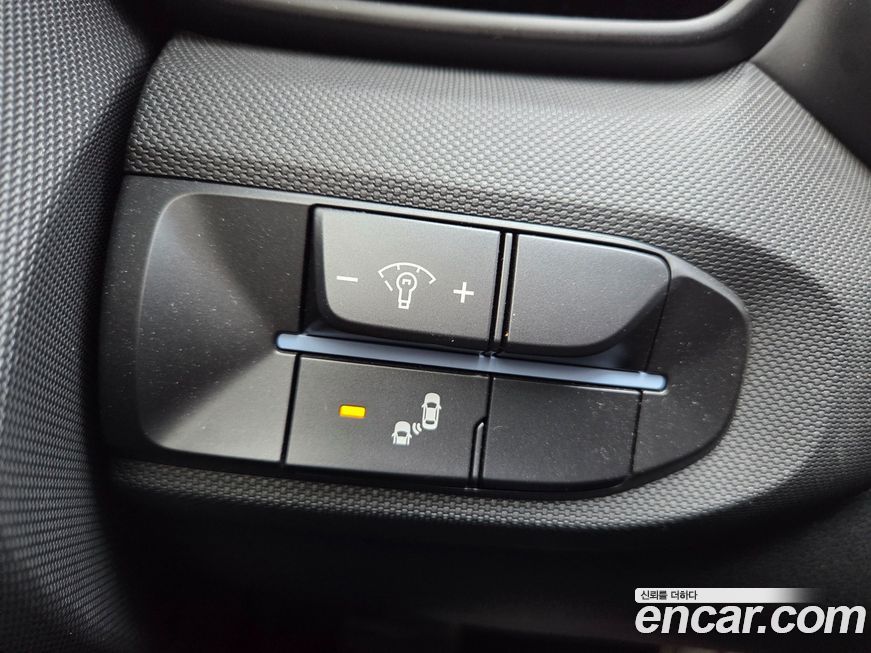 Hyundai Veloster 2021