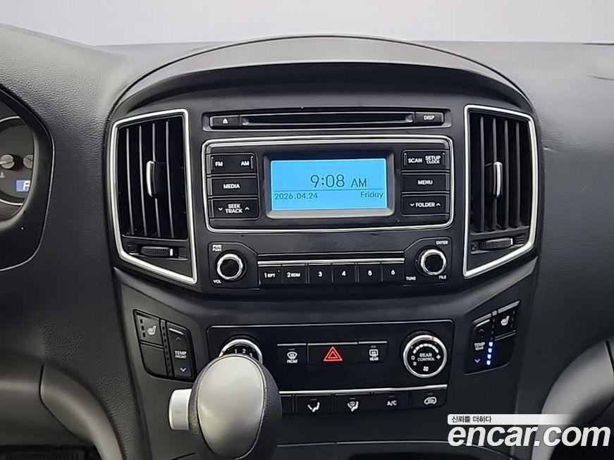 Hyundai Starex 2019
