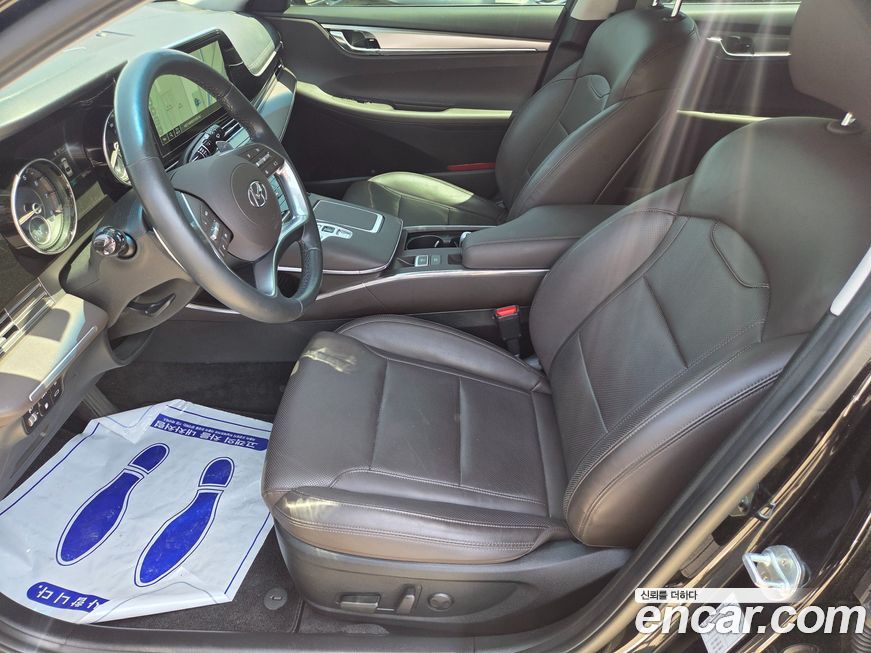 Hyundai Grandeur 2021
