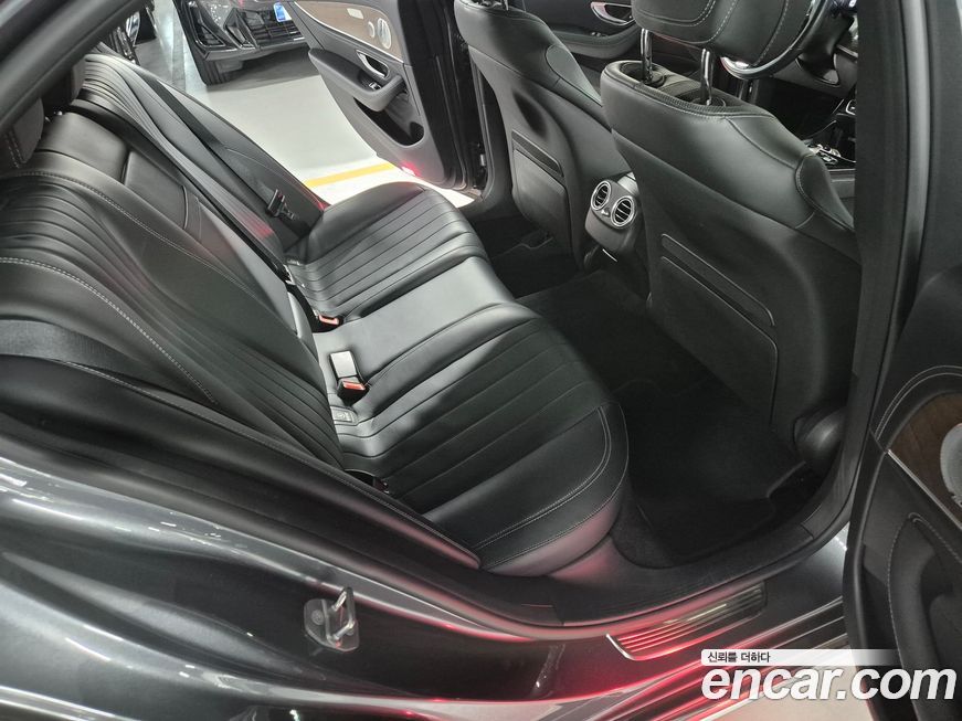 Mercedes-Benz E-Class 2018