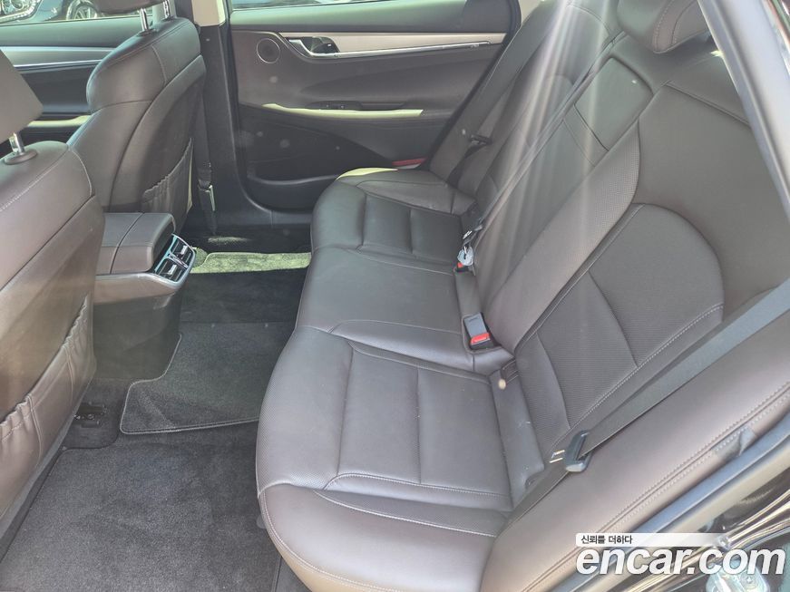 Hyundai Grandeur 2021