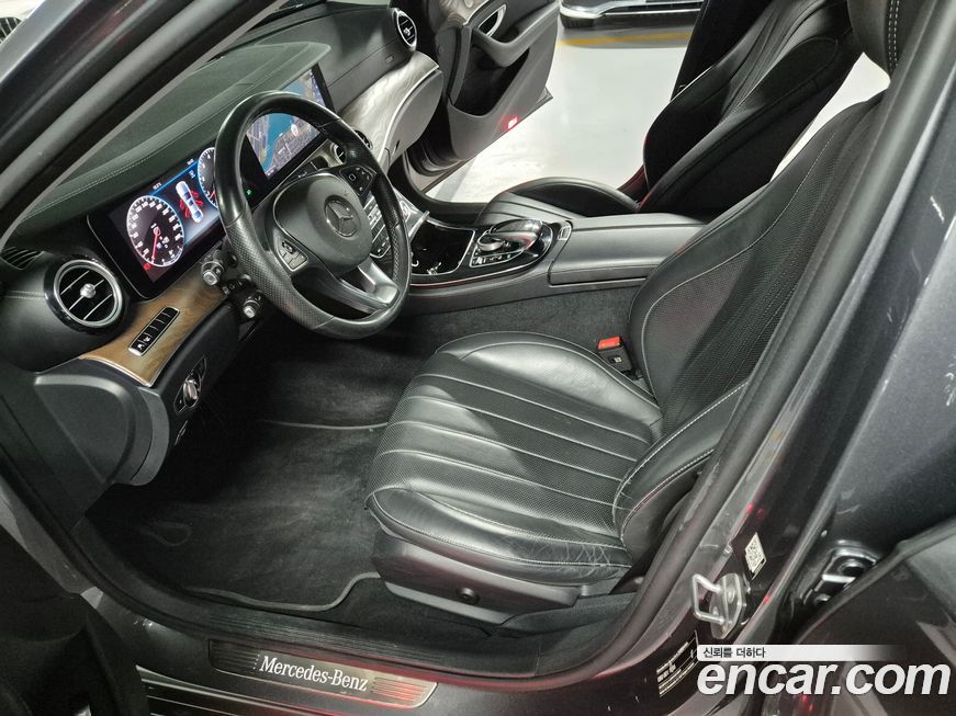 Mercedes-Benz E-Class 2018