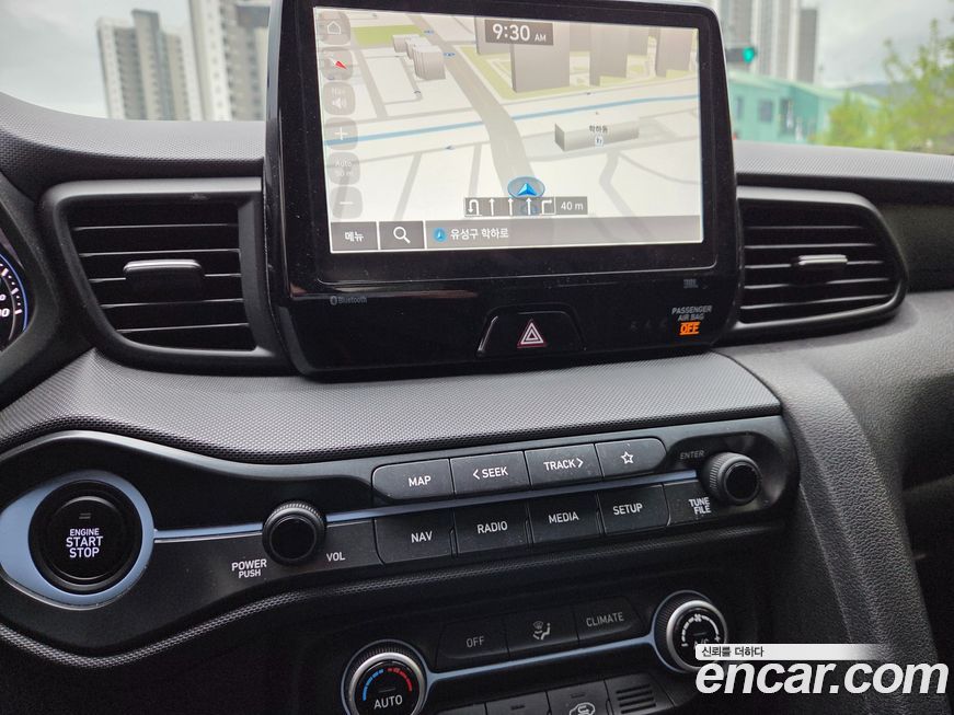 Hyundai Veloster 2021