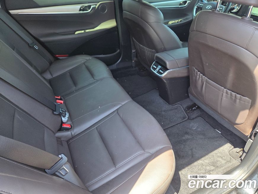 Hyundai Grandeur 2021