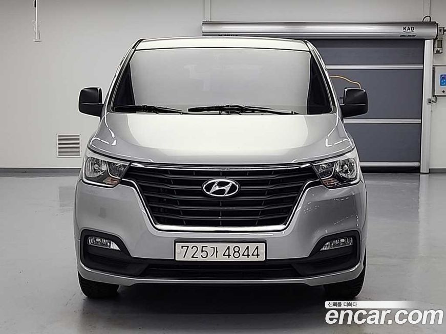 Hyundai Starex 2019