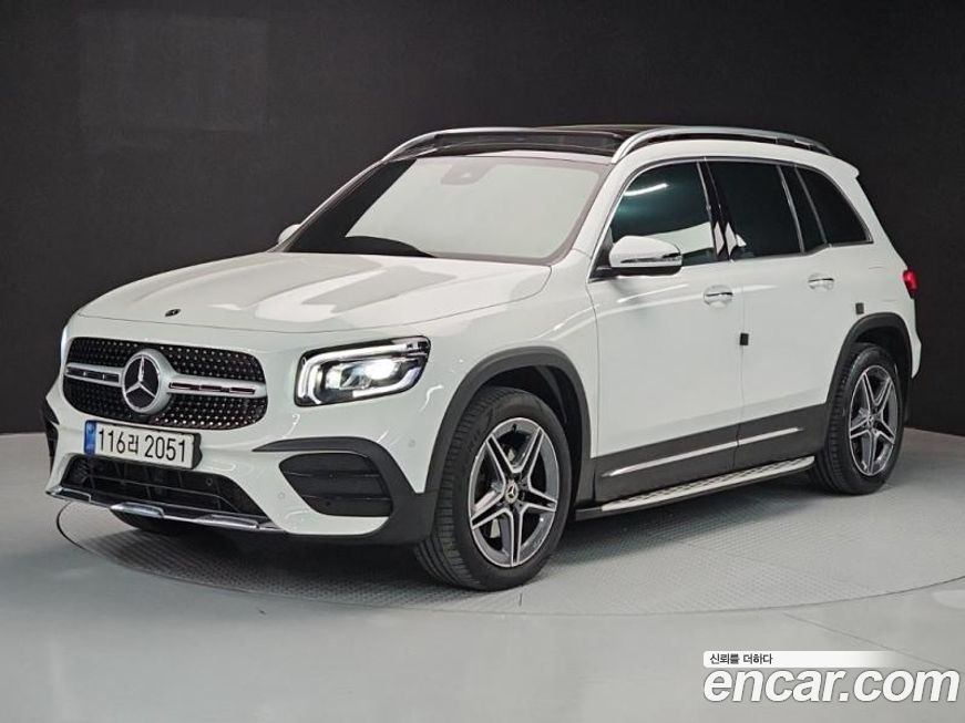 Mercedes-Benz GLB-Class 2021