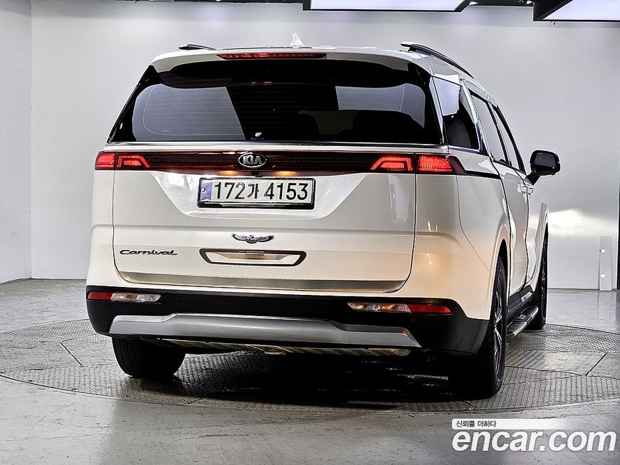 Kia Canival 2021