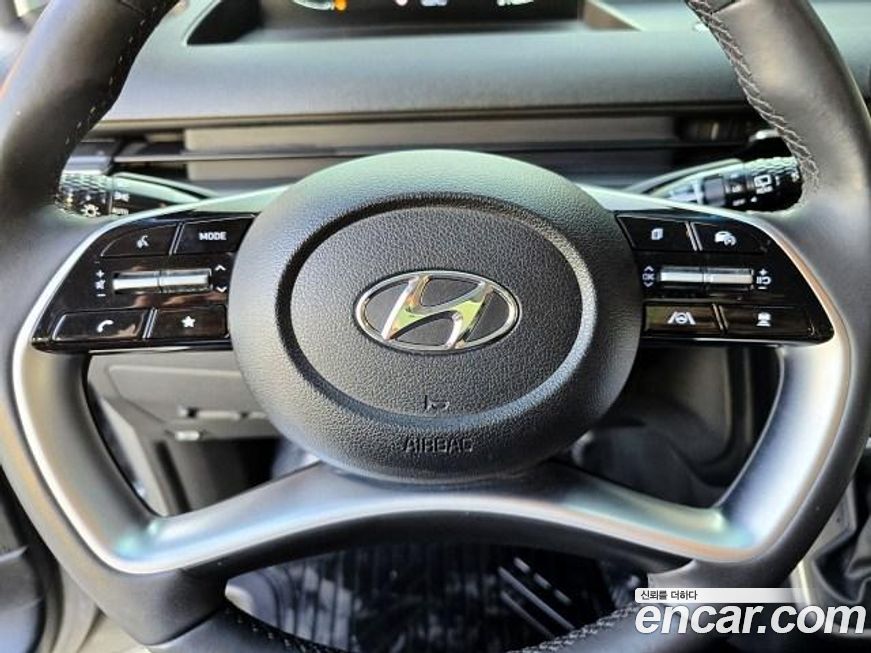 Hyundai Staria 2023