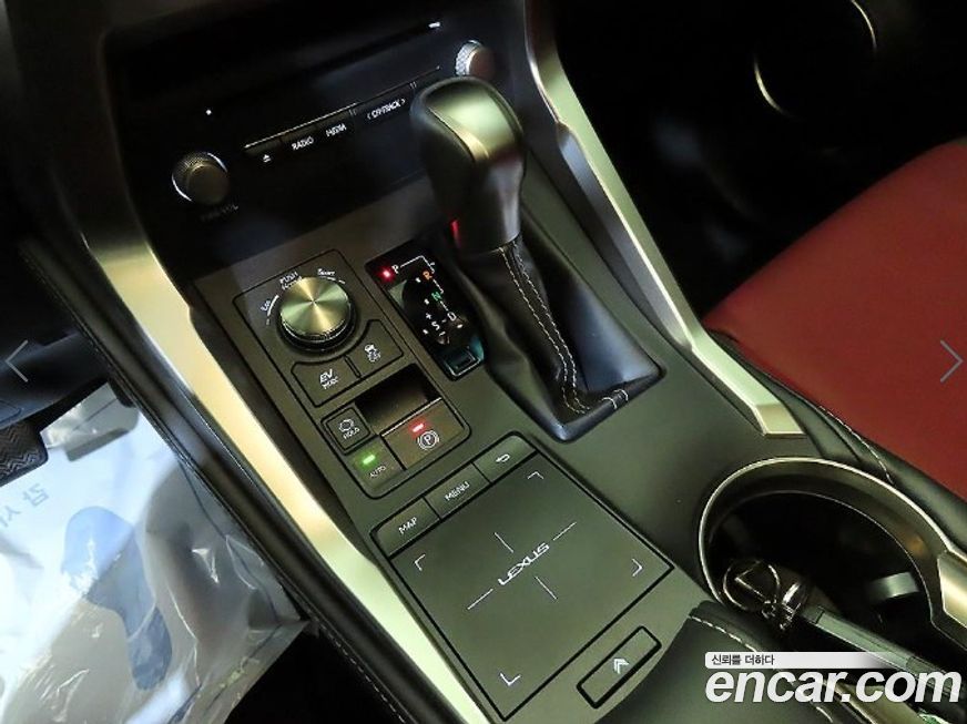 Lexus NX 2019