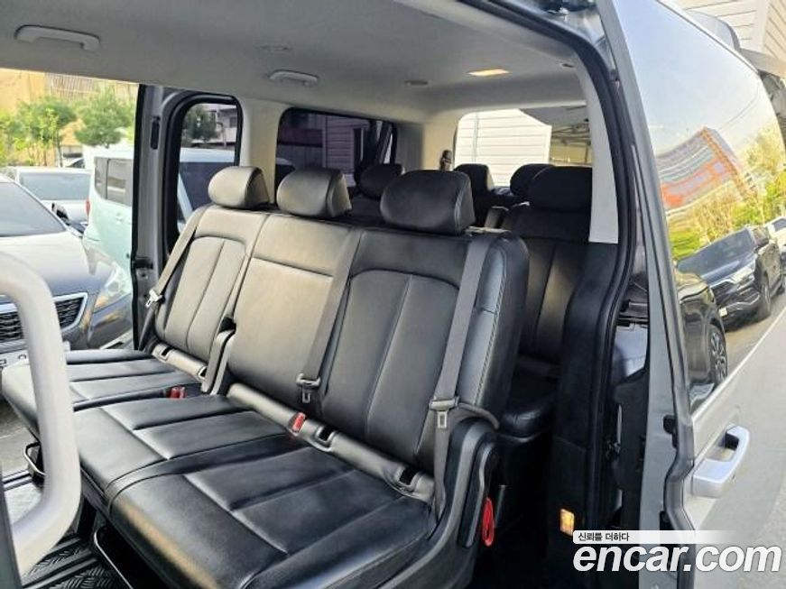 Hyundai Staria 2023